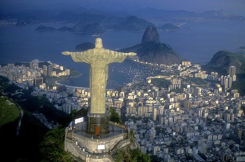 christ-corcovado-hill-guanabara-bay-rio-de-janeiro-brazil-shutterstock_188781878