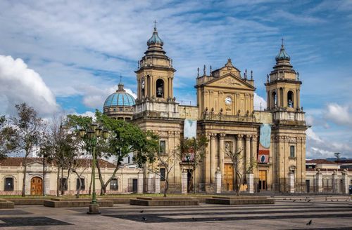 guatemala-city-cathedral-shutterstock_478278193